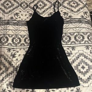 Velvet hollister dress